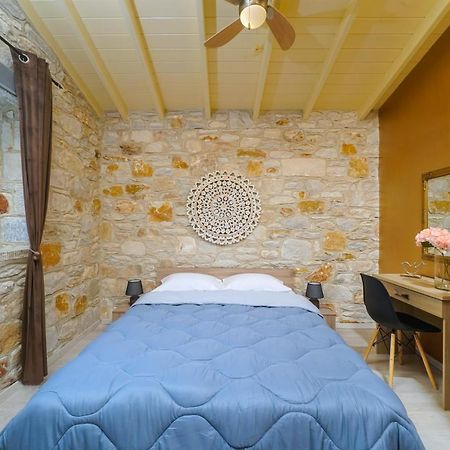 Вилла Kastro Stone House Скала-Потамиас Экстерьер фото