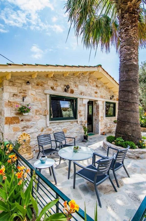 Вилла Kastro Stone House Скала-Потамиас Экстерьер фото